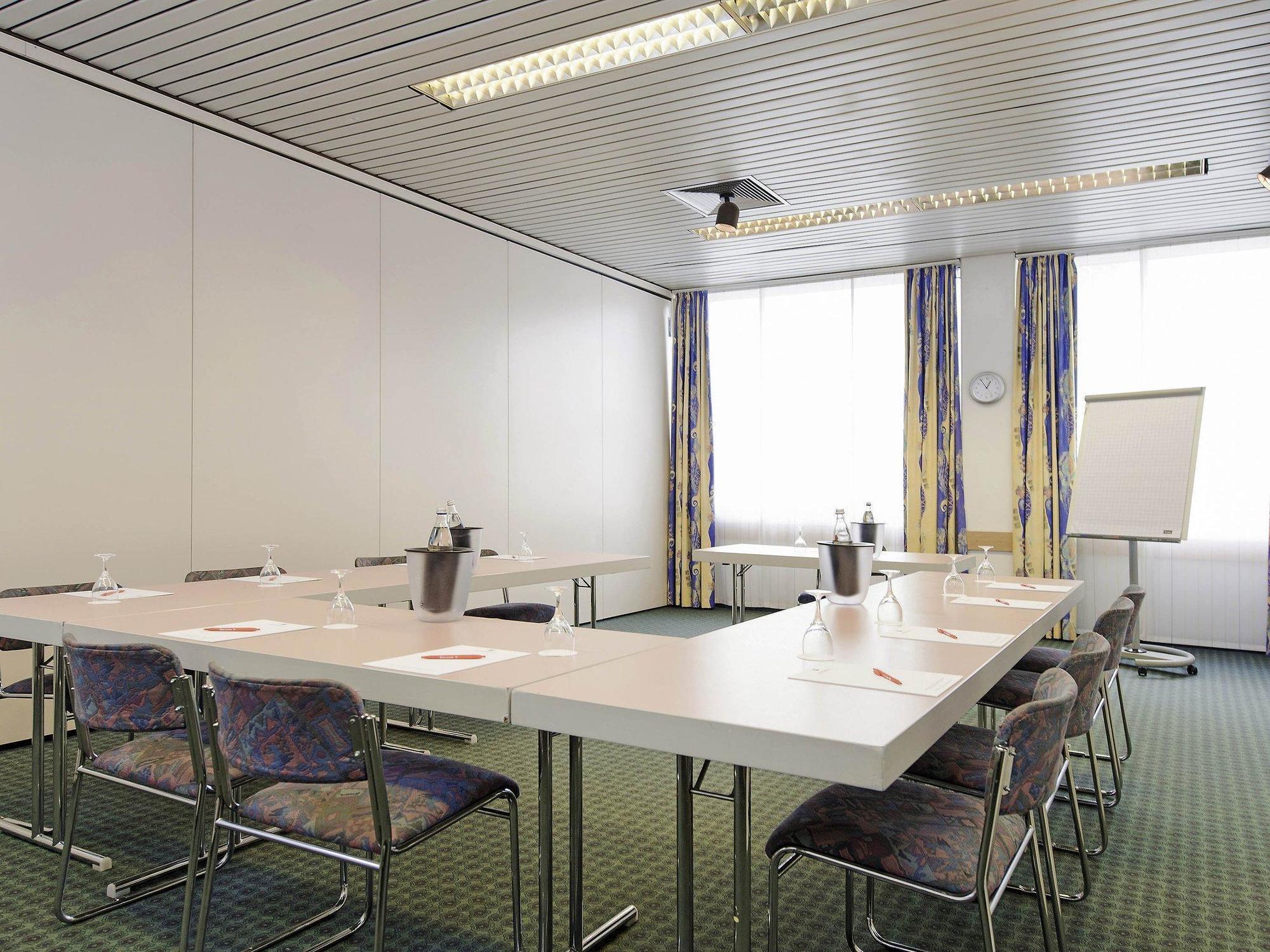Ibis Paderborn City Eksteriør bilde